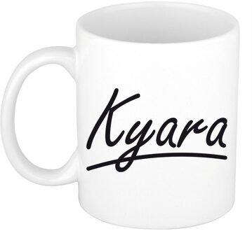 Bellatio Decorations Kyara Naam koffiemok - beker - met sierlijke letters - wit - 300 ml - Cadeau - Dames