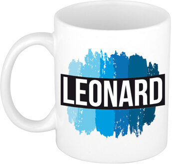 Bellatio Decorations Leonard naam cadeau koffie mok - beker - met blauw verfstrepen - Cadeau collega - vaderdag