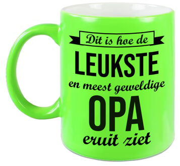 Bellatio Decorations Leukste en meest geweldige opa cadeau koffiemok / theebeker neon groen 330 ml - feest mokken