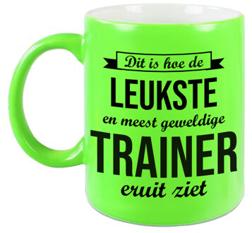 Bellatio Decorations Leukste en meest geweldige trainer cadeau mok / beker neon groen 330 ml - feest mokken