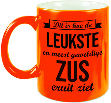 Bellatio Decorations Leukste en meest geweldige zus cadeau koffiemok / theebeker neon oranje 330 ml - feest mokken