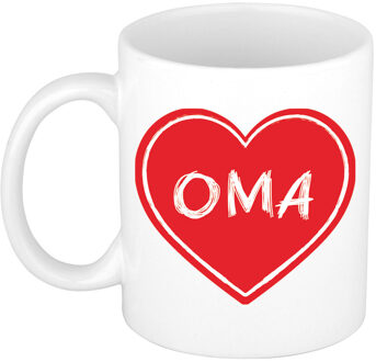 Bellatio Decorations Liefste oma verjaardag cadeau mok - rood hartje - 300 ml - opa/oma dag - feest mokken