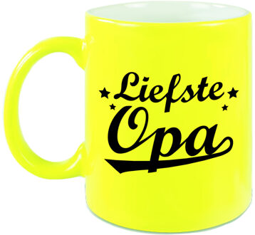 Bellatio Decorations Liefste opa cadeau mok / beker neon geel met sterren 330 ml