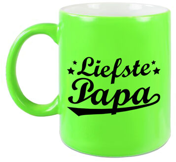 Bellatio Decorations Liefste papa cadeau mok / beker neon groen 330 ml - verjaardag/ Vaderdag - feest mokken