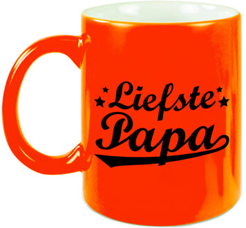 Bellatio Decorations Liefste papa cadeau mok / beker neon oranje 330 ml - verjaardag/ Vaderdag - feest mokken