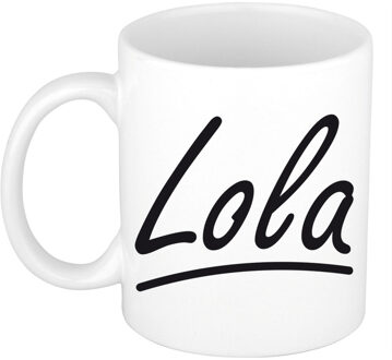 Bellatio Decorations Lola Naam koffiemok - beker - met sierlijke letters - wit - 300 ml - Cadeau - Dames