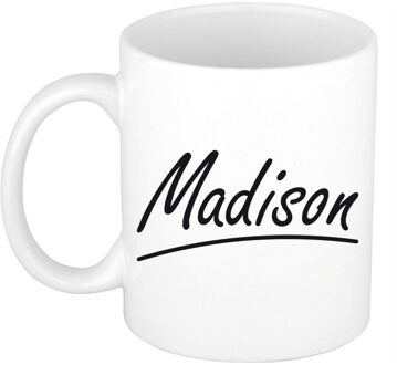 Bellatio Decorations Madison Naam koffiemok - beker - met sierlijke letters - wit - 300 ml - Cadeau - Dames