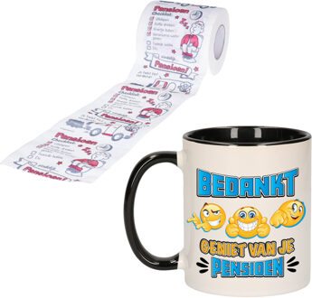 Bellatio Decorations Met Pensioen cadeau koffie mok / beker - Emoticon en tekst - collega afscheid - met fun tekst wc-rol