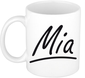 Bellatio Decorations Mia voornaam kado beker / mok sierlijke letters - gepersonaliseerde mok met naam - Naam mokken Multikleur