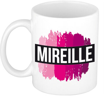 Bellatio Decorations Mireille naam cadeau koffie mok - beker - met roze verfstrepen - Cadeau collega - moederdag