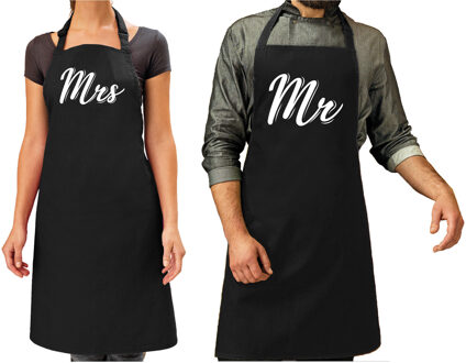 Bellatio Decorations Mr en Mrs cursief cadeau schorten set zwart volwassenen - koppelcadeau bruiloft