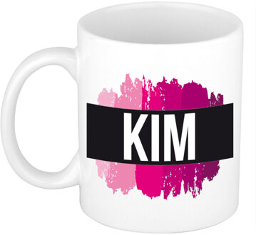 Bellatio Decorations Naam cadeau mok / beker Kim met roze verfstrepen 300 ml
