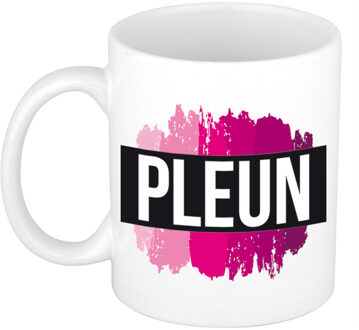 Bellatio Decorations Naam cadeau mok / beker Pleun met roze verfstrepen 300 ml