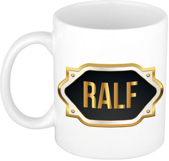 Bellatio Decorations Naam cadeau mok / beker Ralf met gouden embleem 300 ml Zwart