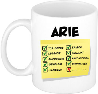 Bellatio Decorations Naam mok Arie - wit - top gozer - keramiek - 300 ml - cadeau collega beker
