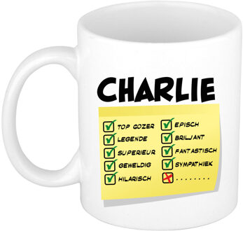 Bellatio Decorations Naam mok Charlie - wit - top gozer - keramiek - 300 ml - cadeau collega beker