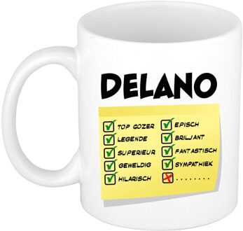 Bellatio Decorations Naam mok Delano - wit - top gozer - keramiek - 300 ml - cadeau collega beker