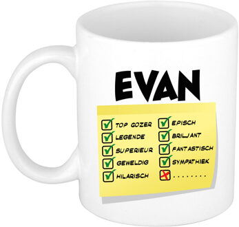 Bellatio Decorations Naam mok Evan - wit - top gozer - keramiek - 300 ml - cadeau collega beker Geel