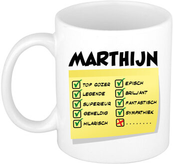 Bellatio Decorations Naam mok Marthijn - wit - top gozer - keramiek - 300 ml - cadeau collega beker