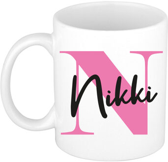 Bellatio Decorations Naam mok Nikki - roze - wit - keramiek - 300 ml - verjaardag/cadeau beker
