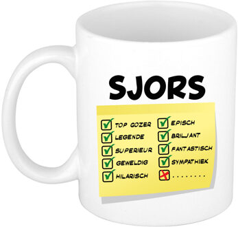 Bellatio Decorations Naam mok Sjors - wit - top gozer - keramiek - 300 ml - cadeau collega beker Geel