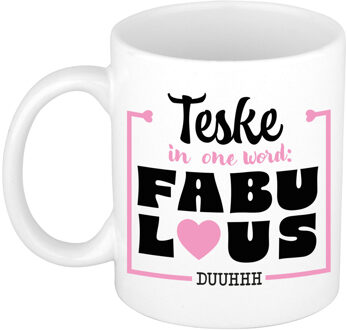 Bellatio Decorations Naam mok Teske - wit - Fabulous - keramiek - 300 ml - cadeau collega beker Roze