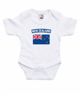 Bellatio Decorations New-Zealand / Nieuw-Zeeland landen rompertje met vlag wit voor babys 56 (1-2 maanden)