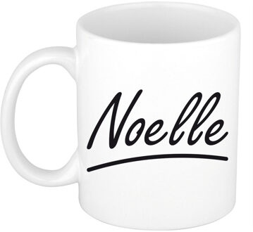 Bellatio Decorations Noelle voornaam kado beker / mok sierlijke letters - gepersonaliseerde mok met naam - Naam mokken Multikleur