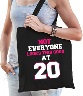 Bellatio Decorations Not everyone looks this good at 20 verjaardag cadeau tasje zwart voor dames
