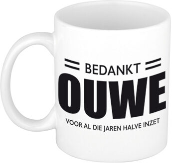 Bellatio Decorations Pensioen afscheidscadeau bedankt ouwe voor de halve inzet witte koffiemok / theebeker 300 ml - feest mokken