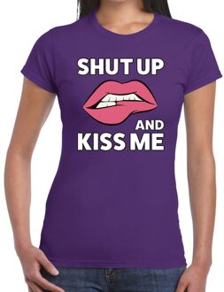 Bellatio Decorations Shut up and kiss me t-shirt paars dames S