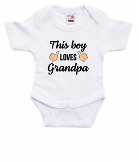 Bellatio Decorations This boy loves grandpa kraamcadeau rompertje wit jongens 56 (1-2 maanden)