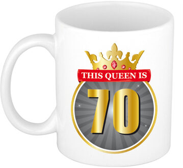 Bellatio Decorations This queen is 70 verjaardag cadeau mok / beker 70 jaar wit