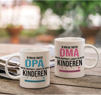 Bellatio Decorations Trotse Opa en Oma mok van de grappigste en leukste kinderen - Cadeau beker set voor Opa en Oma