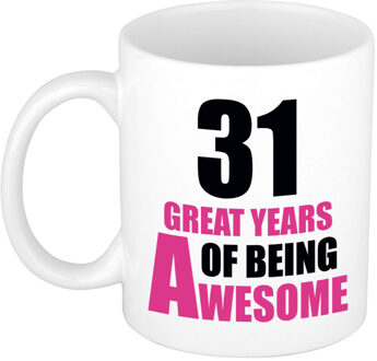 Bellatio Decorations Verjaardag 31 jaar Koffiemok Cadeau - Great years of being awesome - wit/roze - voor dames