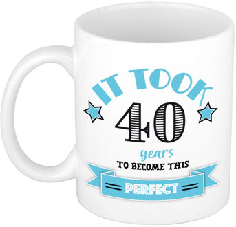 Bellatio Decorations Verjaardag cadeau mok 40 jaar - blauw - grappig - 300 ml - keramiek