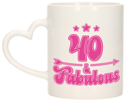 Bellatio Decorations Verjaardag cadeau mok 40 jaar - geweldig - roze - hartjes handvat - 300 ml - Keramiek