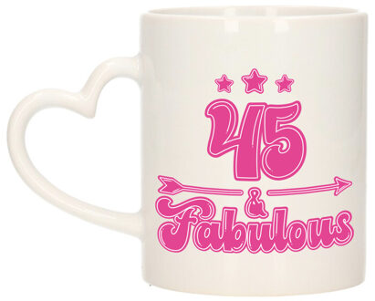 Bellatio Decorations Verjaardag cadeau mok 45 jaar - geweldig - roze - hartjes handvat - 300 ml - Keramiek