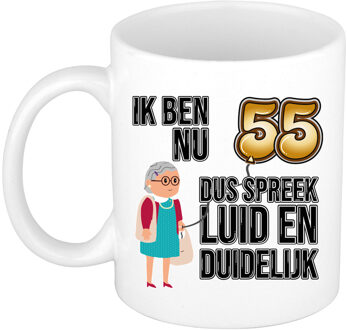 Bellatio Decorations Verjaardag cadeau mok 55 jaar - luid en duidelijk oma - bruin - 300 ml - Keramiek