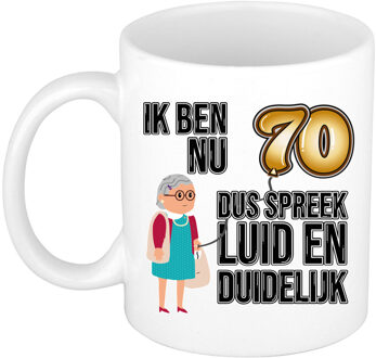 Bellatio Decorations Verjaardag cadeau mok 70 jaar - luid en duidelijk oma - bruin - 300 ml - Keramiek
