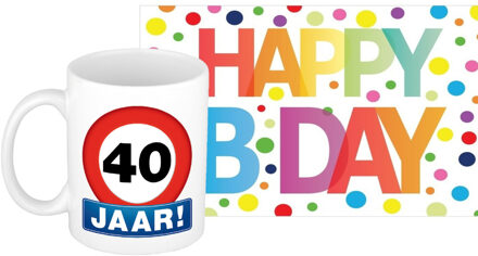 Bellatio Decorations Verjaardag cadeau mok/beker 40 jaar print 300 ml + A5-size wenskaart Happy Birthday