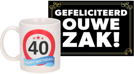 Bellatio Decorations Verjaardag cadeau mok/beker 40 jaar print 300 ml + A5-size wenskaart ouwe zak