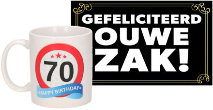 Bellatio Decorations Verjaardag cadeau mok/beker 70 jaar print 300 ml + A5-size wenskaart ouwe zak