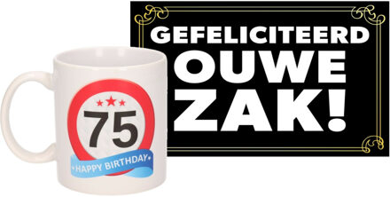 Bellatio Decorations Verjaardag cadeau mok/beker 75 jaar print 300 ml + A5-size wenskaart ouwe zak