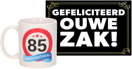 Bellatio Decorations Verjaardag cadeau mok/beker 85 jaar print 300 ml + A5-size wenskaart ouwe zak