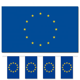 Bellatio Decorations Vlaggen versiering set - Europa - Vlag 90 x 150 cm en vlaggenlijnen 5 meter
