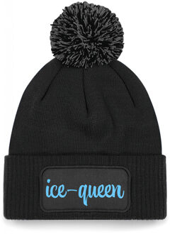 Bellatio Decorations Wintersport muts met pompom - Ice Queen - zwart - blauwe glitter - one size - volwassenen - Apresski One size