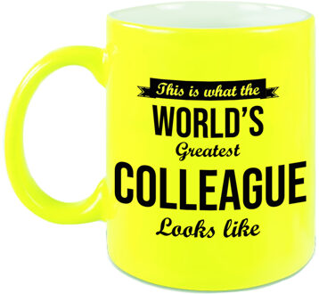 Bellatio Decorations Worlds Greatest Colleague cadeau koffiemok / theebeker neon geel 330 ml - feest mokken