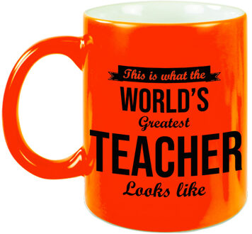 Bellatio Decorations Worlds Greatest Teacher cadeau koffiemok / theebeker voor leraar / lerares neon oranje 330 ml - feest mokken