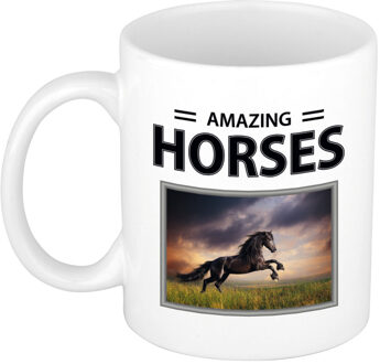 Bellatio Decorations Zwarte paarden mok met dieren foto amazing horses